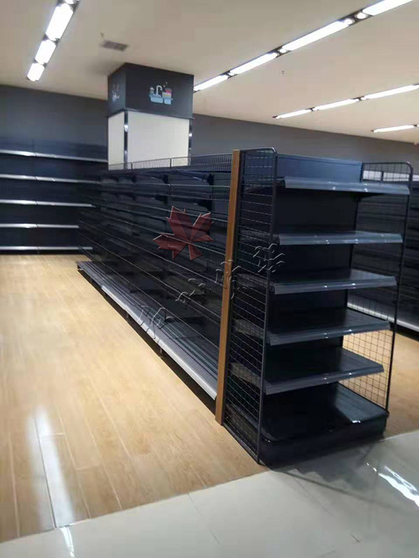 商丘某購(gòu)物廣場(chǎng)商超貨架案例