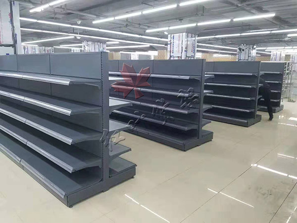 商丘某購(gòu)物廣場(chǎng)商超貨架案例