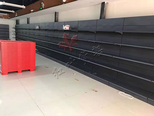 商丘某購(gòu)物廣場(chǎng)商超貨架案例