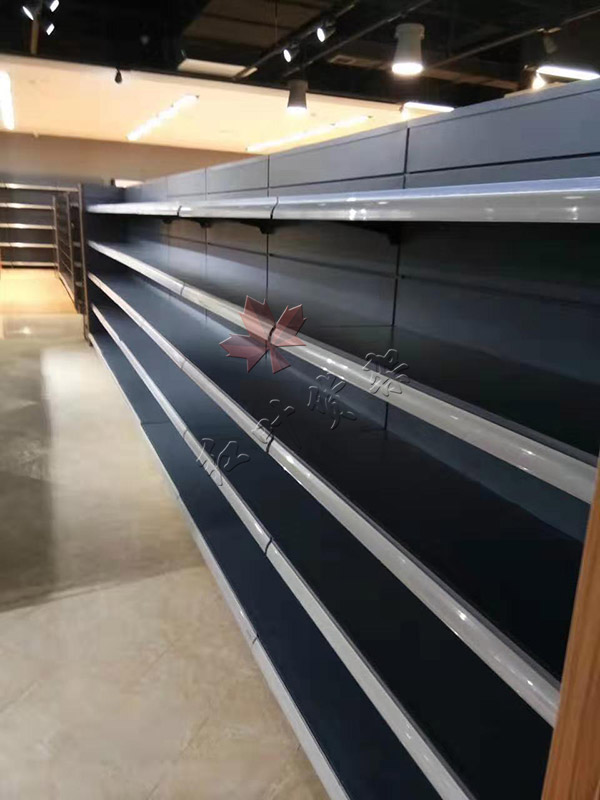 商丘某購(gòu)物廣場(chǎng)商超貨架案例